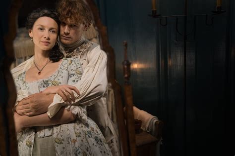 Outlander Season 4 Sex Scenes Sam Heughan Says Claire And Jamie Haven