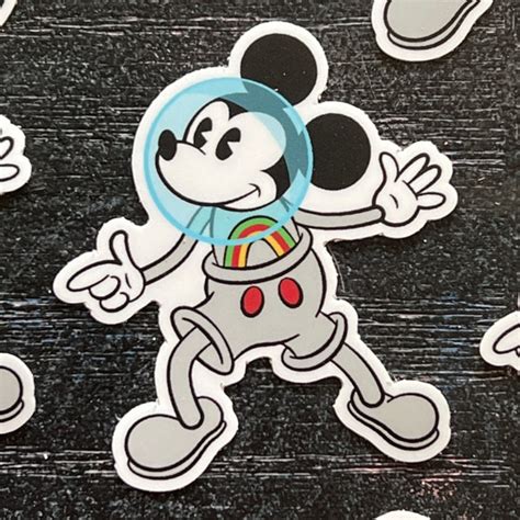 Mickey Mouse En Traje Espacial Pegatina De Vinilo Mate Etsy México