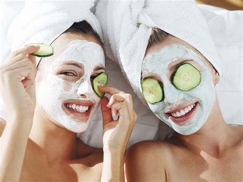 Revitalise With A Face Mask Style Etcetera