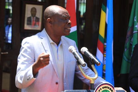 Jun 23, 2021 · maafisa wawili wa polisi wanaotuhumiwa kumuua mshukiwa akiwa kizuizini huko matungulu, kaunti ya machakos, wamekanusha mashtaka ya mauaji. Deputy Governor Mourning Death of Wife
