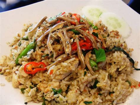 Nasi goreng oriental khas tionghoa yang sedap nan lezat dapat anda sajikan di rumah dengan cara yang sederhana akan tetapi anda juga dapat mencoba resep nasi goreng oriental di rumah dengan bahan dan bumbu yang mudah didapatkan bahkan dengan cara. 20 Variasi Nasi Goreng yang Rakyat Malaysia Mesti Tahu ...