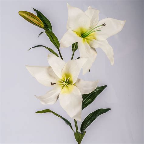 Amazonde Künstliche Lilie Mit 2 Blüten Weiß 95 Cm Ø 15 Cm Kunstblume
