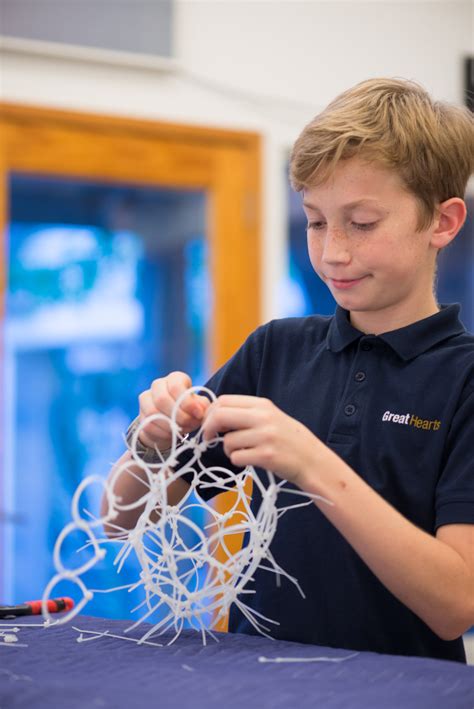 Zip ties can be very difficult to undo especially when you plan to reuse it. Zip Tie Sculptures - BRIDGE