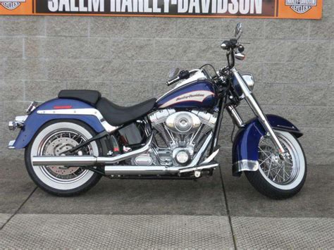 Nevím jestli dát přednost téhle motorce, nebo.? 2006 Harley-Davidson FLST/FLSTI Heritage Softail for sale ...