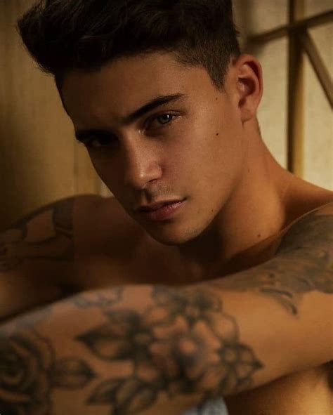 Discover short videos related to lautaro rodr��guez on tiktok. Lautaro Rodriguez. | Homens bonitos, Homens