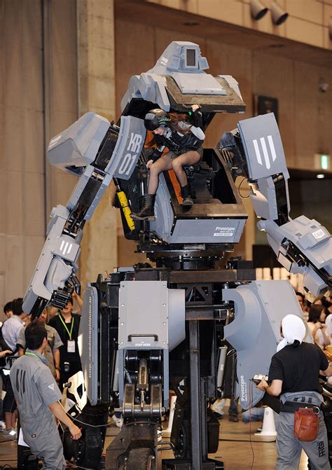 Rideable Kuratas Robot Mecha Unveiled At Wonder Festival