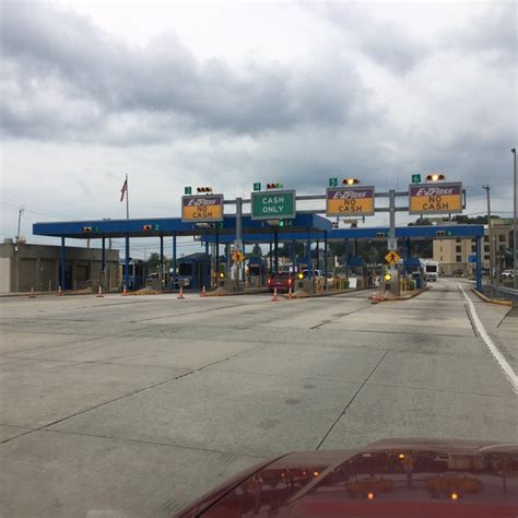 Exit 110 Somerset Toll Plaza