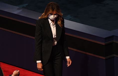 Melania Trump Wore A Mask To The First Presidential Debate Glamour