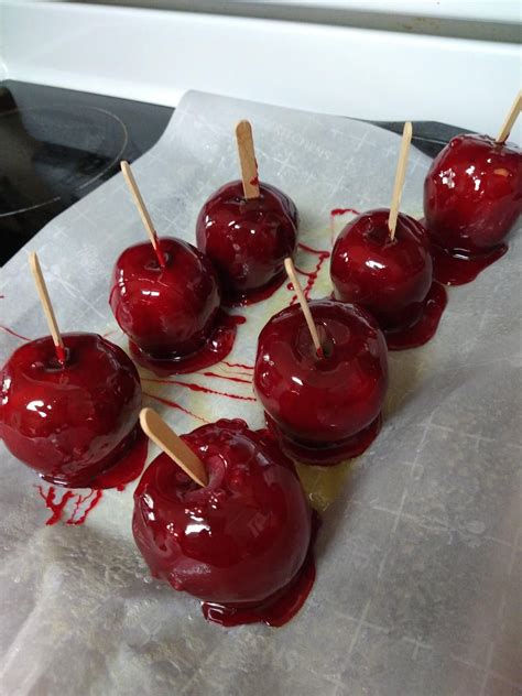 State Fair Red Candy Apples Justapinchrecipes Candy Apple Recipe