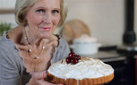 Mary Berry Blow The Science Of Cooking And Bring Back Common Sense