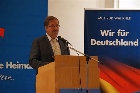 Martin hebner, spitzenkandidat der afd bayern für die bundestagswahl 2017. 4. August 2017: Vier Koepfe - vier Themen