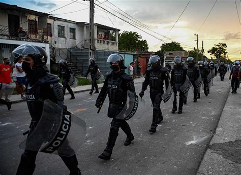 Depoimentos De Violência Policial Em Cuba