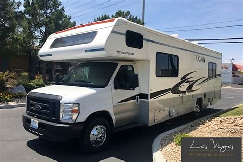 Ford 28ft Class C Rv Drives Like A Car Sleeps 8 Nick Name Lilly Las