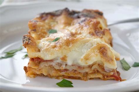 Nudelauflauf schnell, einfach und klassisch. Philadelphia-Lasagne-Rezept | GuteKueche.at