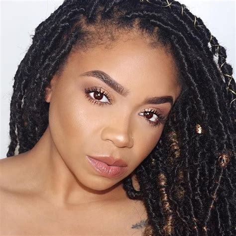 Your stylist can also integrate loose, wavy hair throughout your locs using the waterfall method, which requires pulling pieces of wavy hair. ELIGHTY Goddess Locs Crochet Hair in 2020 | Synthetic hair ...