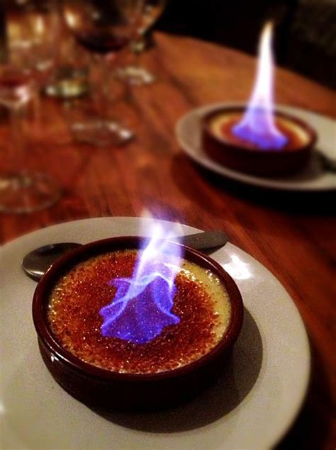 Flaming Creme Br L E In Carcassonne Flambe Desserts French Creme