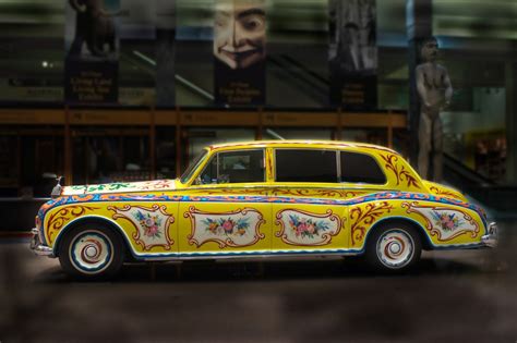 John lennon bought a 1964 mulliner park ward phantom v, finished in valentines black. John Lennon's Rolls Royce back on display at the Royal BC ...
