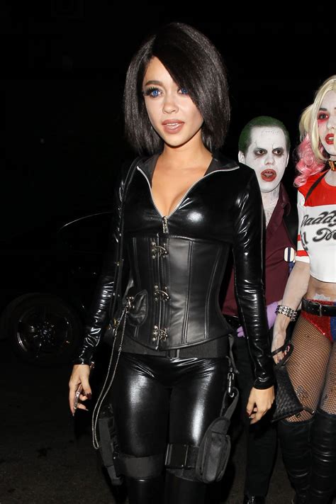Sarah Hyland Just Jared Halloween Party In Los Angele October 2015