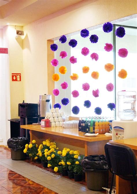 Los colores, tonalidades, aromas y sabores pretenden entonces convertir la experiencia de la muerte en una especie de dicha para recordar a los difuntos. Decoración para el Día de Muertos 2016 | Decoracion dia de ...