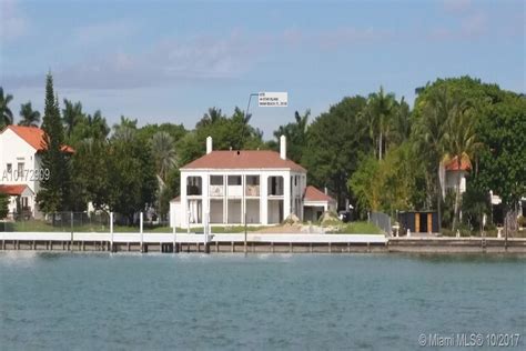 The resort is located close to the world's most famous theme parks like walt disney, universal. 44 Star Island Dr, Miami Beach, FL 33139
