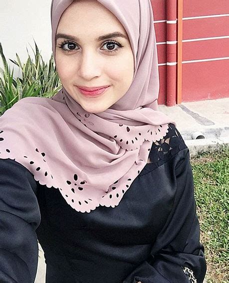 Mohamed akif emir nama popular : 10 FOTO BIODATA PENUH SIAPA DEENA EMIR ISTERI SAHARUL ...