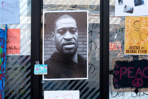 Check out our george floyd portrait selection for the very best in unique or custom, handmade pieces from our prints shops. Say his name. George Floyd. He was a human being.