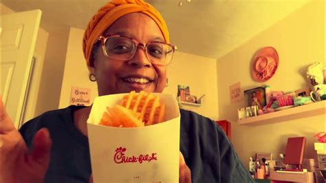 Foodie Friday!! Trying the new Chic Fila Caramel Crumble Milkshake with