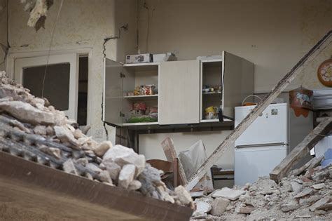 O i̇stanbul dahil marmara denizi çevresindeki tüm illeri ve yerleşimleri etkileyecek ve afete dönüşecek bir deprem olacak. İstanbul'da En Az 7.3'lük Deprem mi Olacak? | NextVery