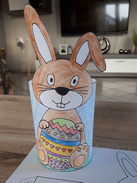 Hase vorlage / osterhase vorlage. Osterhase Fritzi zum Ausmalen und Basteln in 2020 | Basteln, Bastelvorlagen, Osterhase
