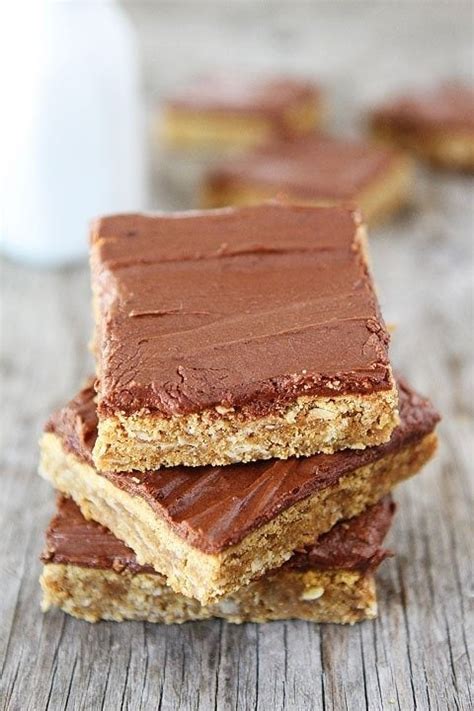 Jan 10, 2019 · how to make peanut butter chocolate chip cookie bars. Peanut Butter Oatmeal Bars Recipe | Two Peas & Their Pod