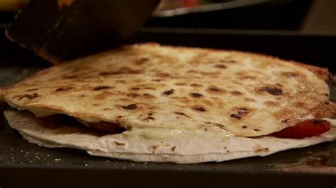 Try ree drummond's chicken spaghetti recipe, made with baked pasta, creamy mushroom sauce and bell peppers, from the pioneer woman on food network. Chicken Quesadillas | Recipe | Chicken quesadilla recipe ...