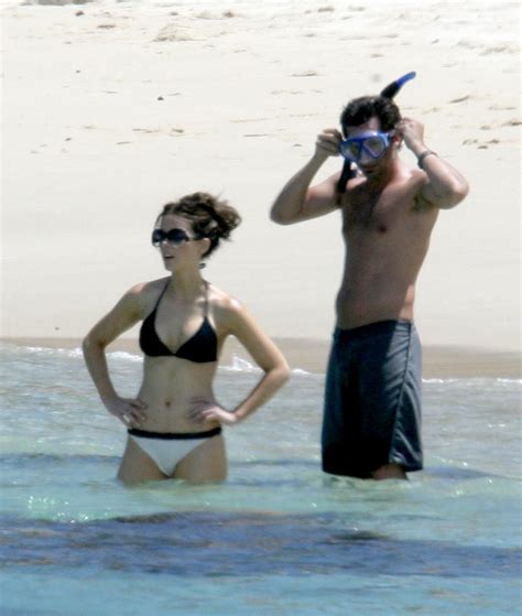 Kate Beckinsale Wore A Bikini To Snorkel With Len Wiseman In Cabo