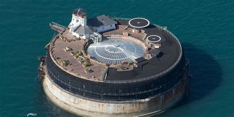 No Mans Land The Hotel Hidden In A British Sea Fort Huffpost