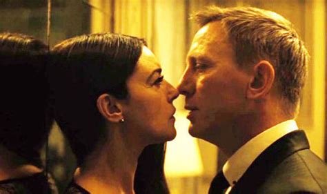 James Bond Monica Bellucci Reveals What Daniel Craig Is Really Like
