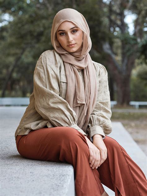 A Modest Influence With Nawal Sari