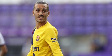 Griezmann was one of the key figures in the return to the first division of real sociedad a spell in the second division. Barcelona Pastikan Antoine Griezmann Cedera Otot, Absen ...