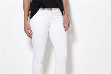 The Best White Jeans To Wear Between Now And Labor Day Garmany