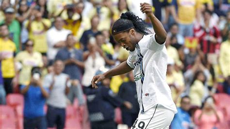 Ronaldinho Agrees To Terminate Queretaro Deal Espn Fc