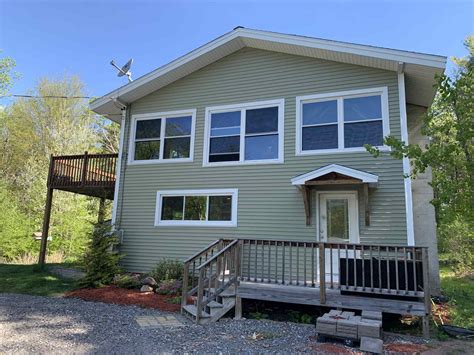Situated on lake winnipesaukee, gilford is home to governors island, ellacoya state beach, belknap mountain state forest. 34 Mountain Dr, Gilford, NH 03249 - MLS 4806140 - Coldwell ...