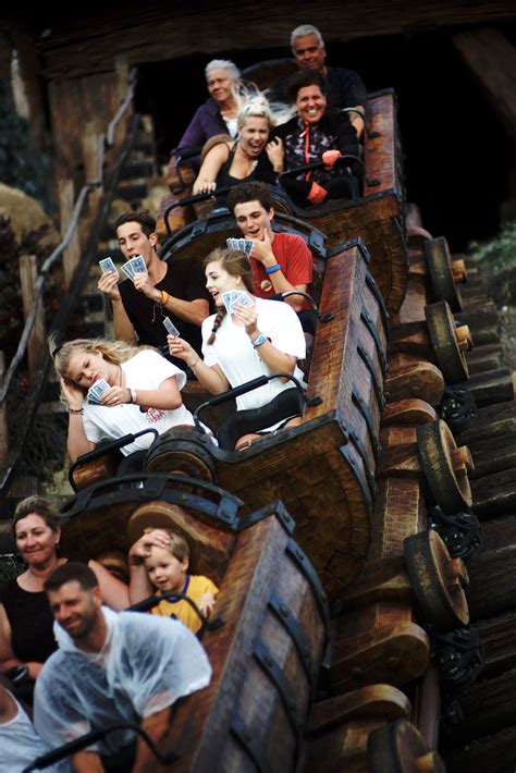 These Funny Rollercoaster Photos Are More Of A Thrill Than The Ride Itself Artofit