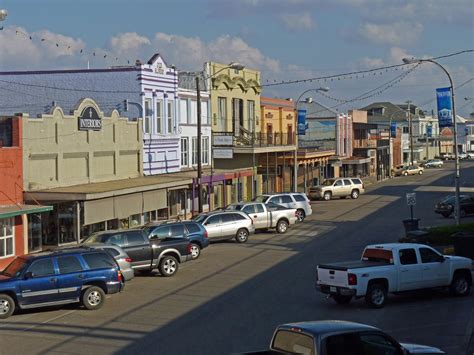 These 13 Towns In Louisiana Have The Best Main Streets You Gotta Visit