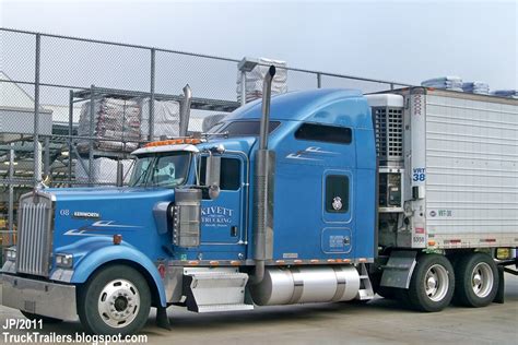 truck trailer transport express freight logistic diesel mack peterbilt