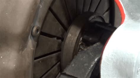 Symptoms Of A Bad Clutch And How To Make It Last