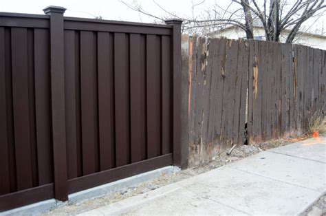 We offer several different materials for both panels and posts, as well as an array of styles and patterns. Wood Alternative Fencing - Trex Fencing, the Composite ...