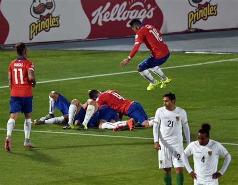 Chile bolivia marcadores en directo (y ver en vivo gratis video streaming en directo) comienza el 9 jun. Chile dio espectáculo ante Bolivia y clasificó como el ...