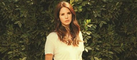 The singer's seventh studio album, which arrived thursday night, was largely produced by jack antonoff. Pogopedia / Nuevos Lanzamientos: Lana del Rey, Mumford & Sons, Arcade Fire y mucho más