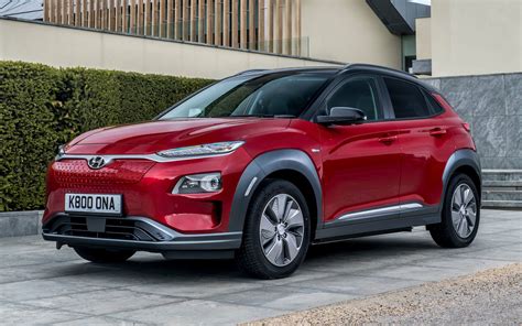 The 2021 hyundai kona electric limited 4dr suv (electric dd) can be purchased for less than the manufacturer's suggested retail price (aka which 2021 hyundai kona electrics are available in my area? Hyundai Kona Electric 2020 | Price, Range, UK Specs ...