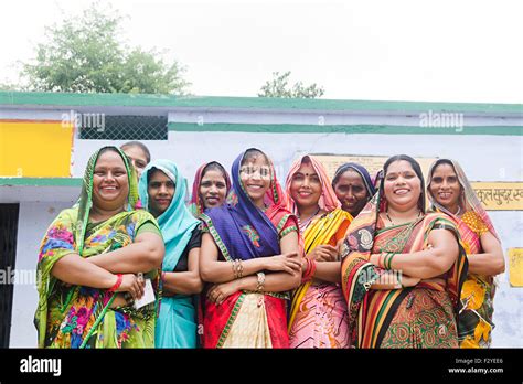 Indian Rural Villager Group Crowds Woman Neighbour Standing Stock Photo Alamy