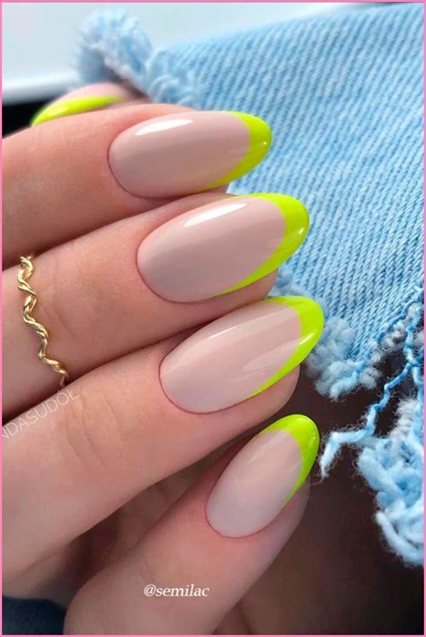Cute Almond Shaped Neon Green French Tips Set Frenchmanicure Acrylic