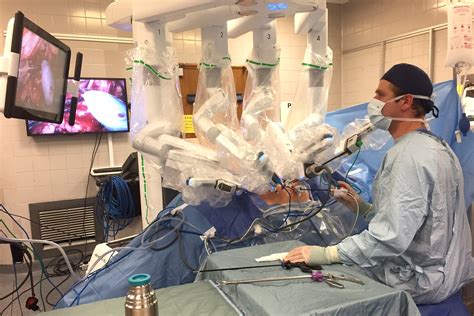 Cancer Patient Has Robot Kidney Surgery Broadcast Live Online London